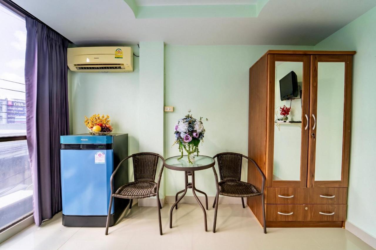 Mind And Punpun Apartment Surat Thani Exteriör bild
